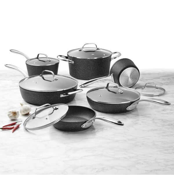 Starfrit THE ROCK Cast Iron Non-stick Griddle and Pan Set in the